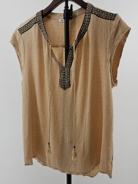 DR2 Beige Embroidered V-Neck Tie-Front Top XL